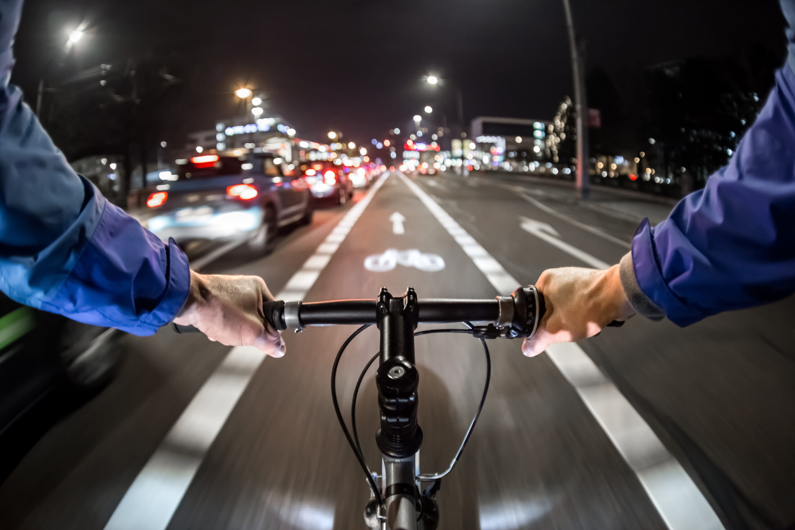 5 dicas para pedalar à noite com segurança
