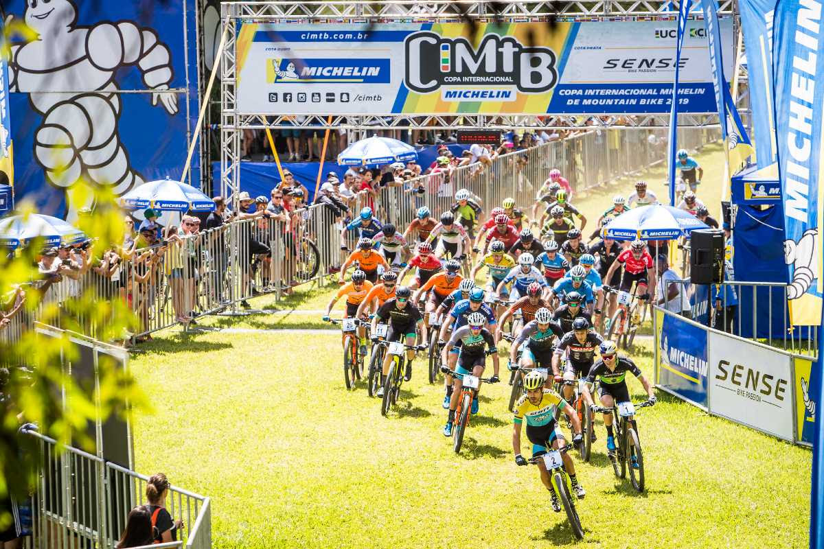 Pré Copa do Mundo de MTB –  CIMTB reúne mais de 100 ciclistas estrangeiros de 35 países