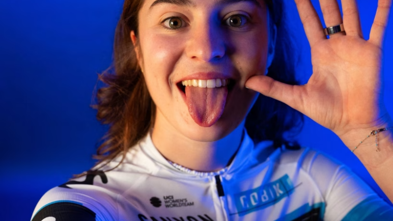 Tota Magalhães na La Vuelta: o Brasil no World Tour!